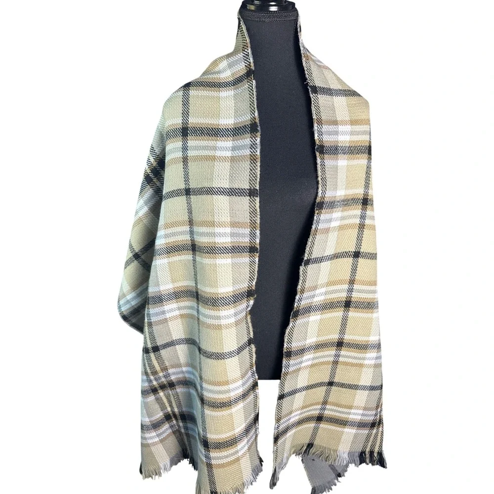 Mud Pie Plaid Scarf Wrap Shawl‎ One Size Acrylic Beige Black White Tan